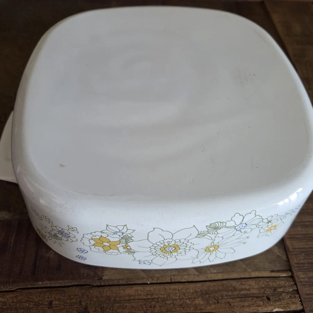 Vintage Corning Ware Floral Bouquet Casserole Dish 2 Liter With Lid A-2-B